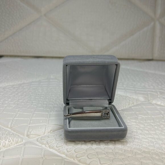 ONEβDAY SALE Givenchy Silver Barette Clip/Brooch/Hairpin - Picture 2 of 7